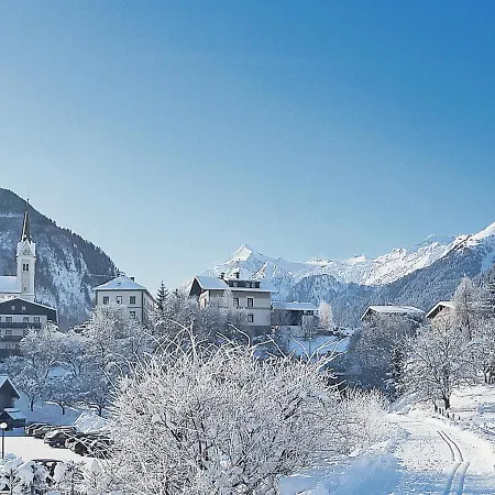 Georgen- Kitzsteinhorn By Interhome Apartment