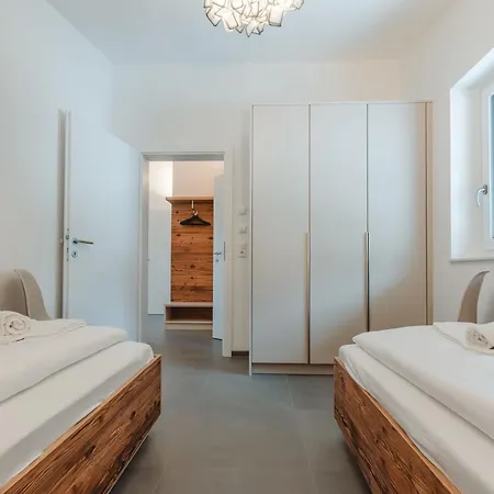 Georgen- Kitzsteinhorn By Interhome Fürstau