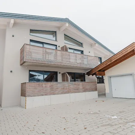 Georgen- Kitzsteinhorn By Interhome Appartement *