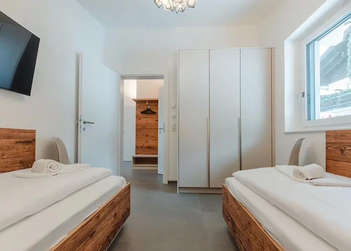 Georgen- Kitzsteinhorn By Interhome Furstau