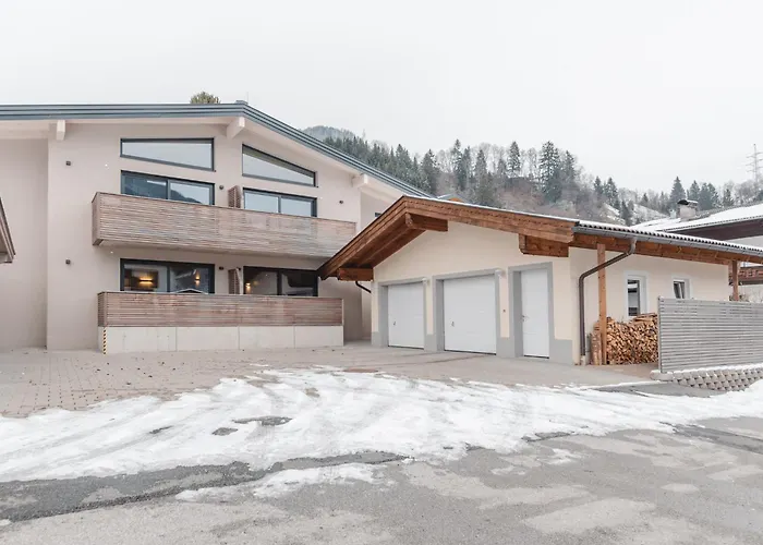 Georgen- Kitzsteinhorn By Interhome